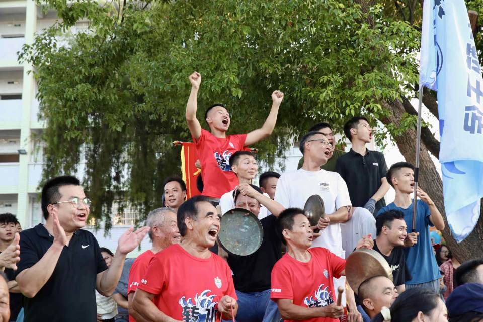 更得到了社, 线上线下传, 赢球奖盐焗 更得到了社, 线上线下传, 赢球奖盐焗